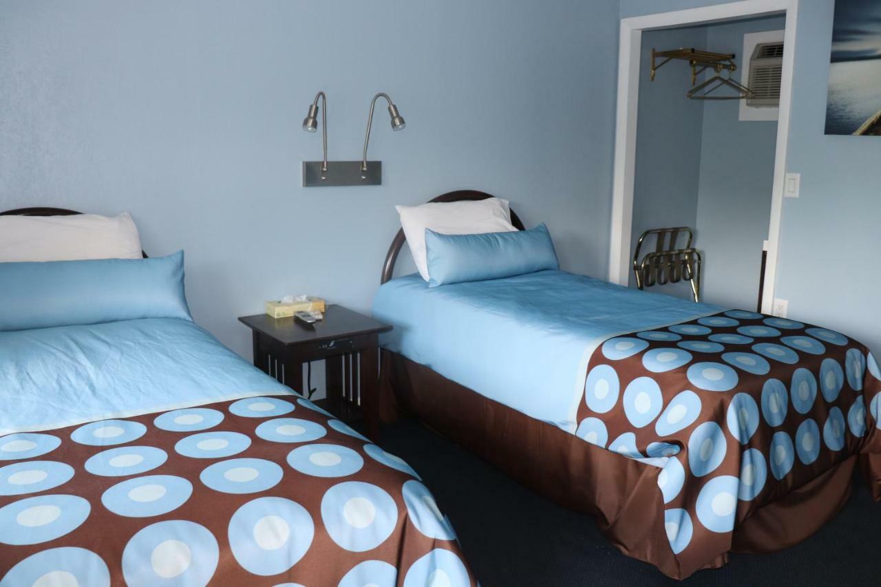 Hitching Post Country Motel Cornwall Экстерьер фото